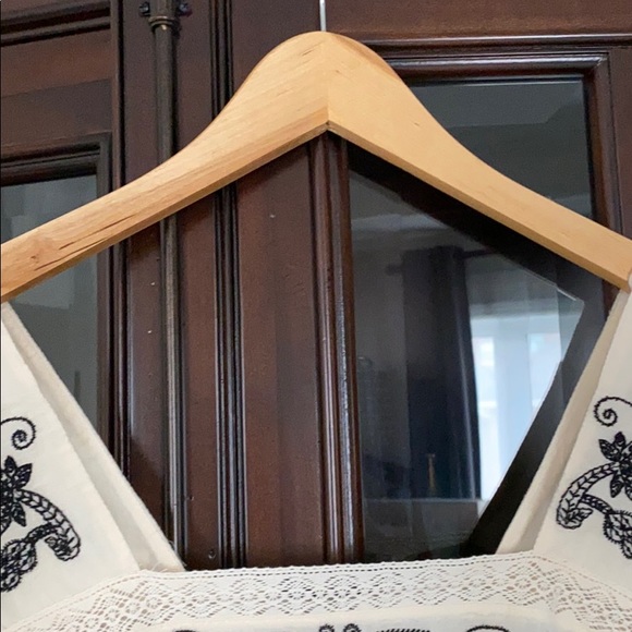 ZARA EUC beige blouse - Picture 5 of 11